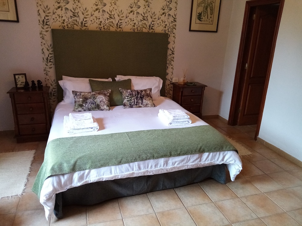 Habitación Doble Superior, con Vista al Jardín