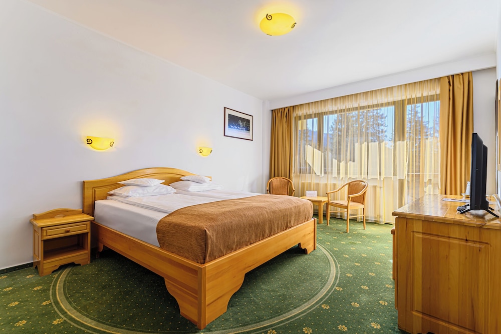 Superior Double Room, Balcony, Mountain View
