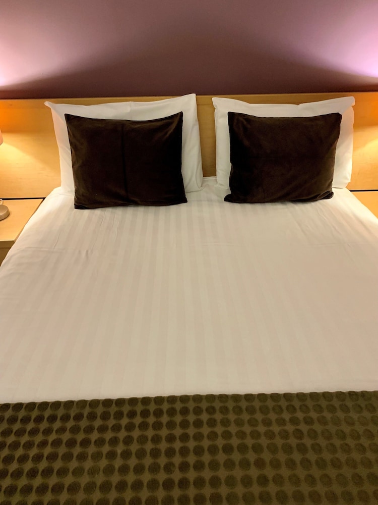 Superior Room, Multiple Beds, Non Smoking photo 3