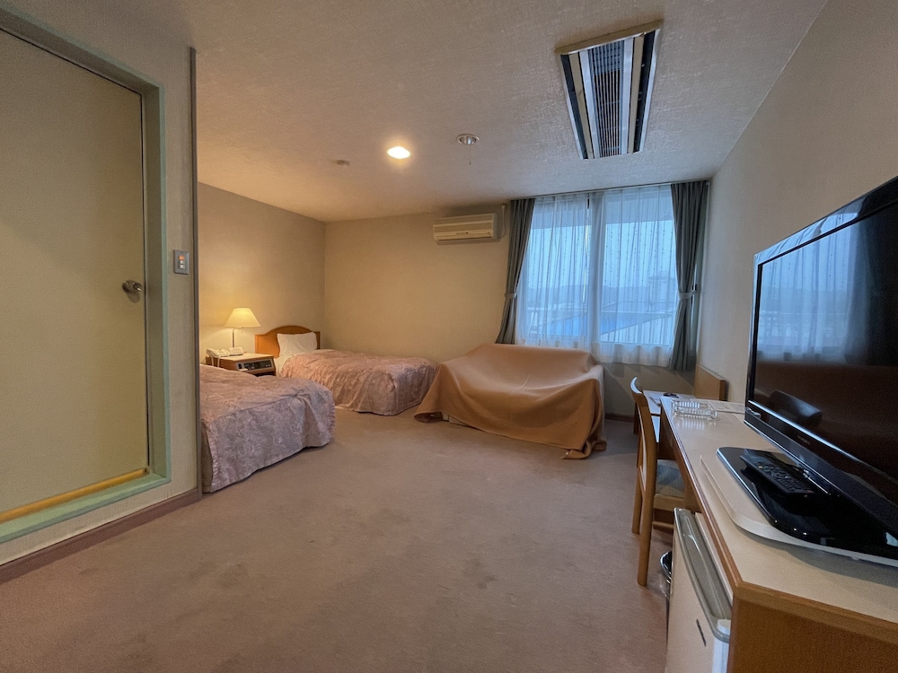 Standard Twin Room photo 2