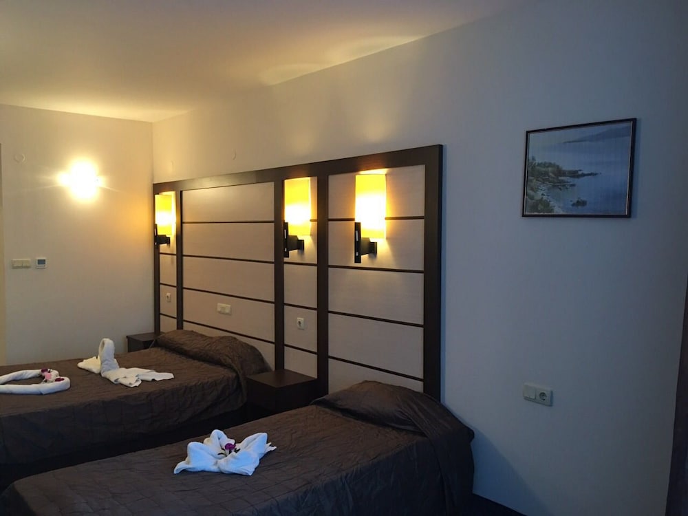 Triple Room, Sea View photo 3