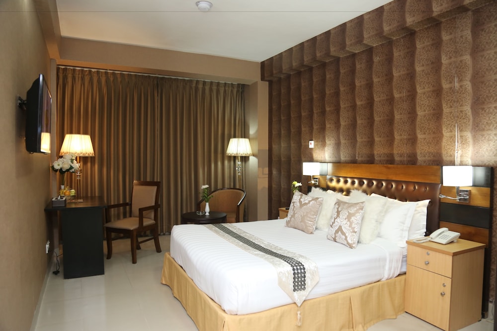 Family Suite, Multiple Beds photo 2