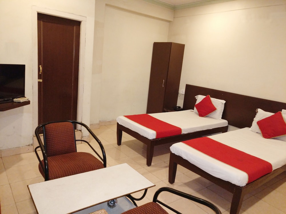 Executive Non A/C Room photo 3