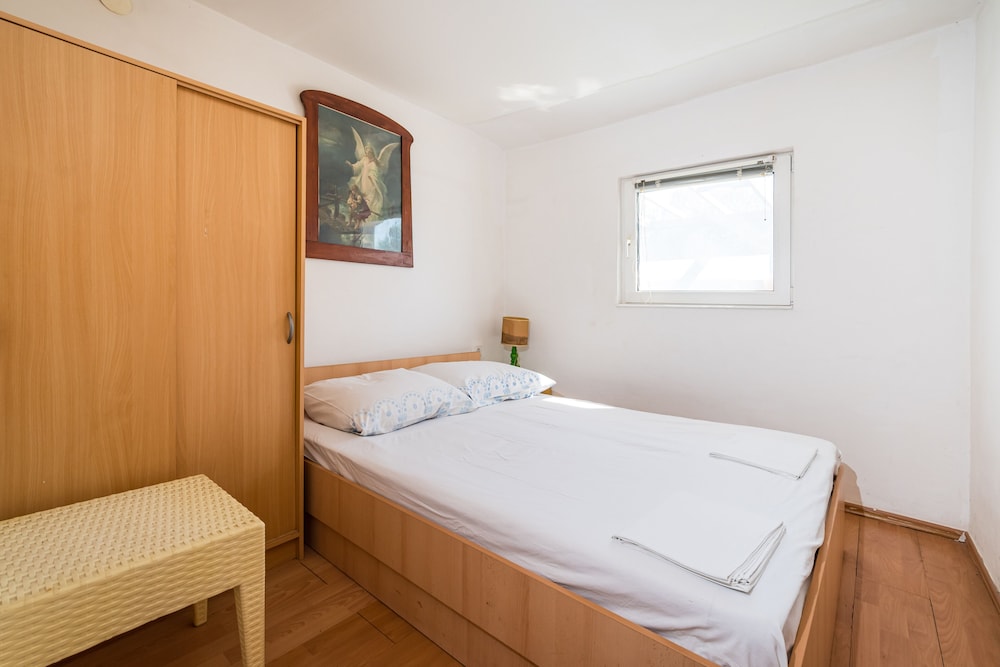 Bungalow, 1 Bedroom, Patio, Garden View