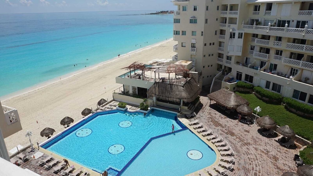 Family Apartment, Balcony, Beach View