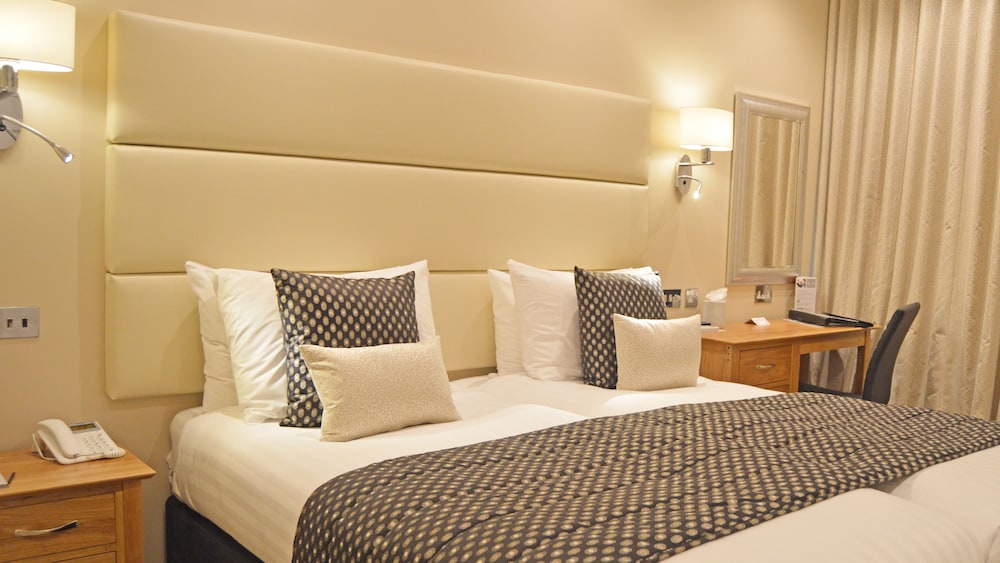 Double or Twin Room photo 2