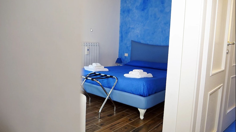 Business Triple Room photo 2