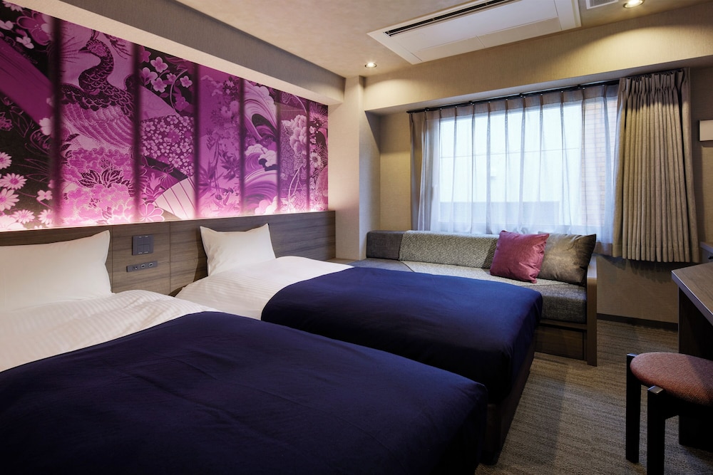 Junior Room