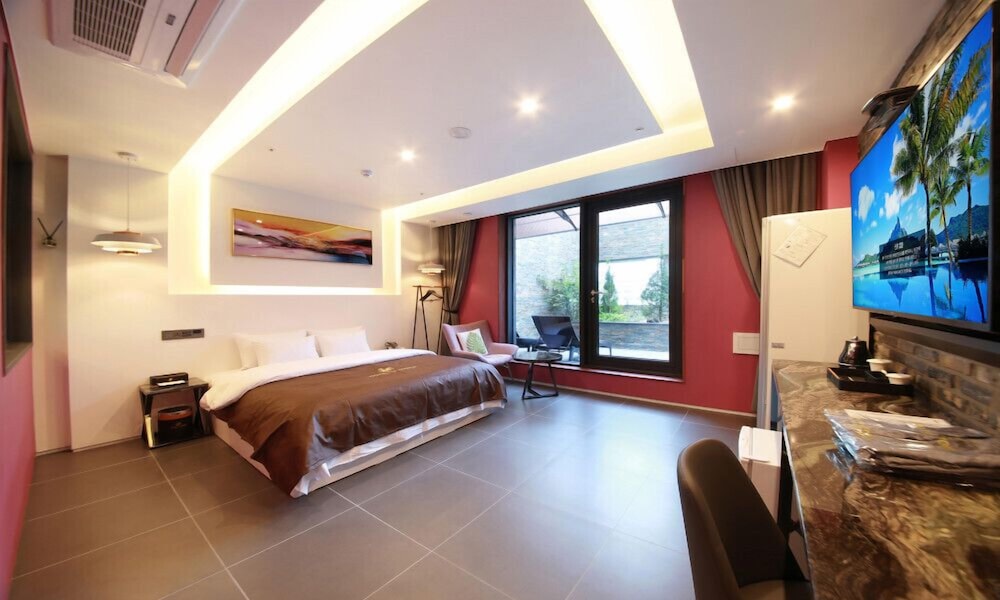 Deluxe Double Room, Terrace - Photo 3