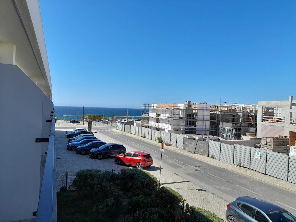 Studio Suite, Partial Sea View