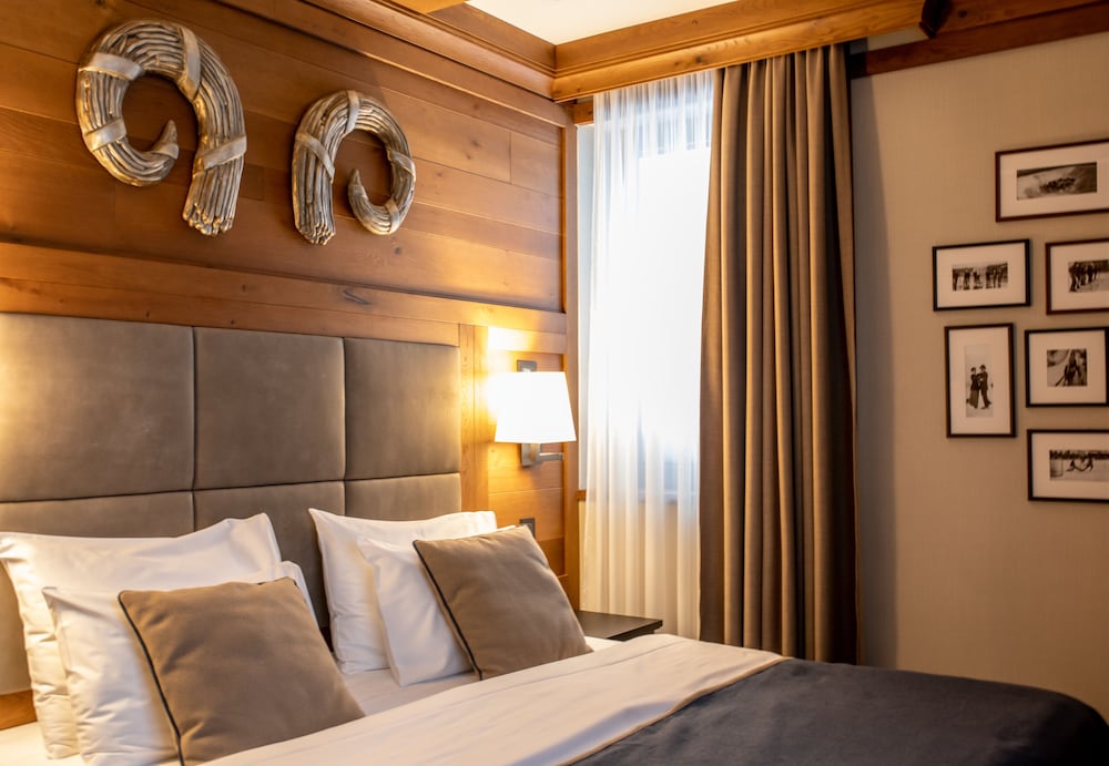 Deluxe Suite photo 3