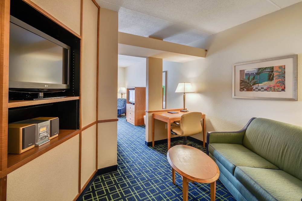 Suite, 2 Double Beds, Non Smoking