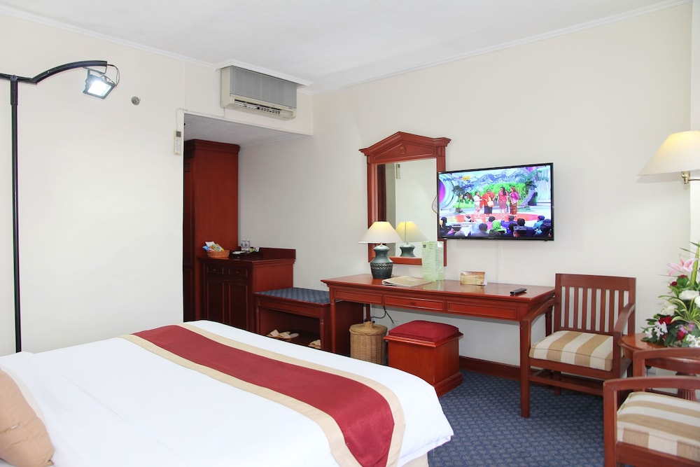Junior Suite, 1 Bedroom - Photo 1