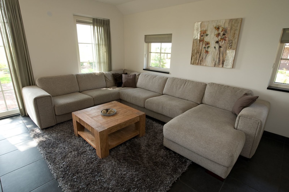 Villa (Beukelaer XL Comfort 6 personen) photo 1
