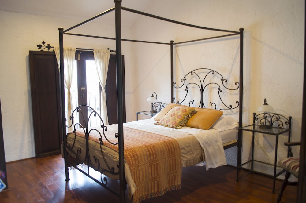 Comfort Double Room, 1 Queen Bed, Balcony photo 1