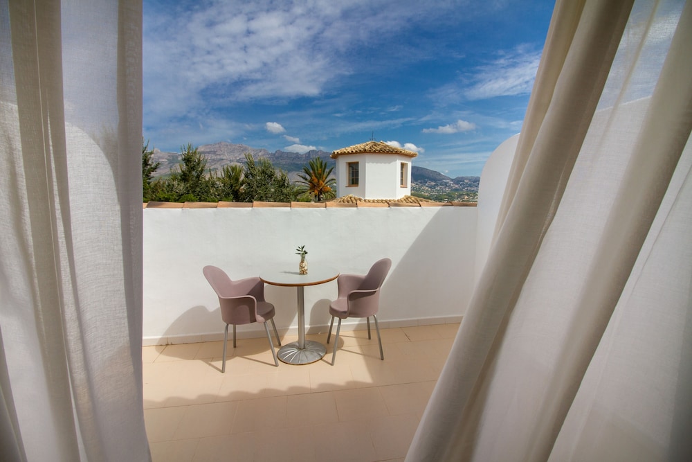 Traditional Double Room, 1 Queen Bed, Balcony - Photo 17