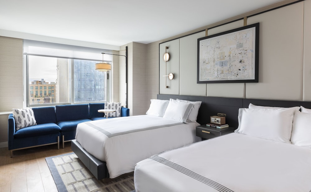 Room, 2 Double Beds, Park View (High Floor Lounge)