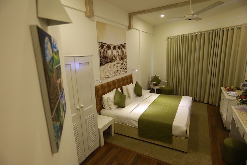 Deluxe Double Room Single Use photo 1