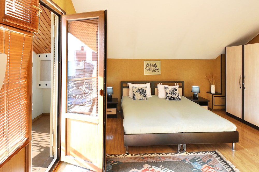 Standard Room, Balcony photo 2