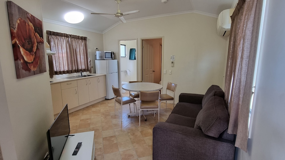 2 Bedroom Superior - NOT Pet Friendly photo 3