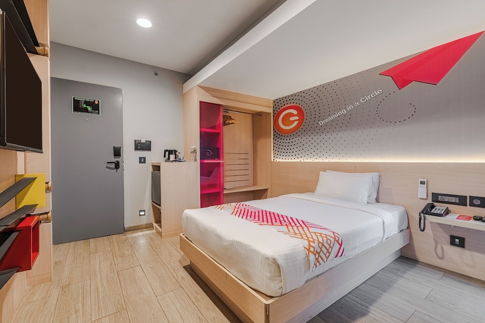 Luxe Solo Room