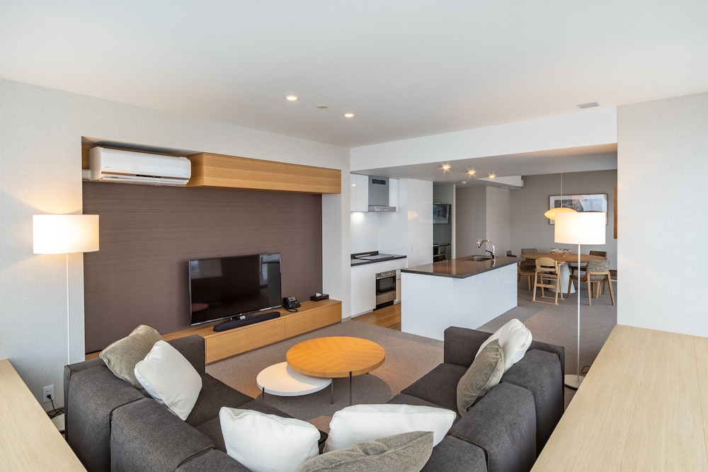 2 Bedroom Premier Suite