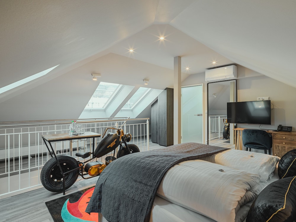 Exclusive Studio Suite