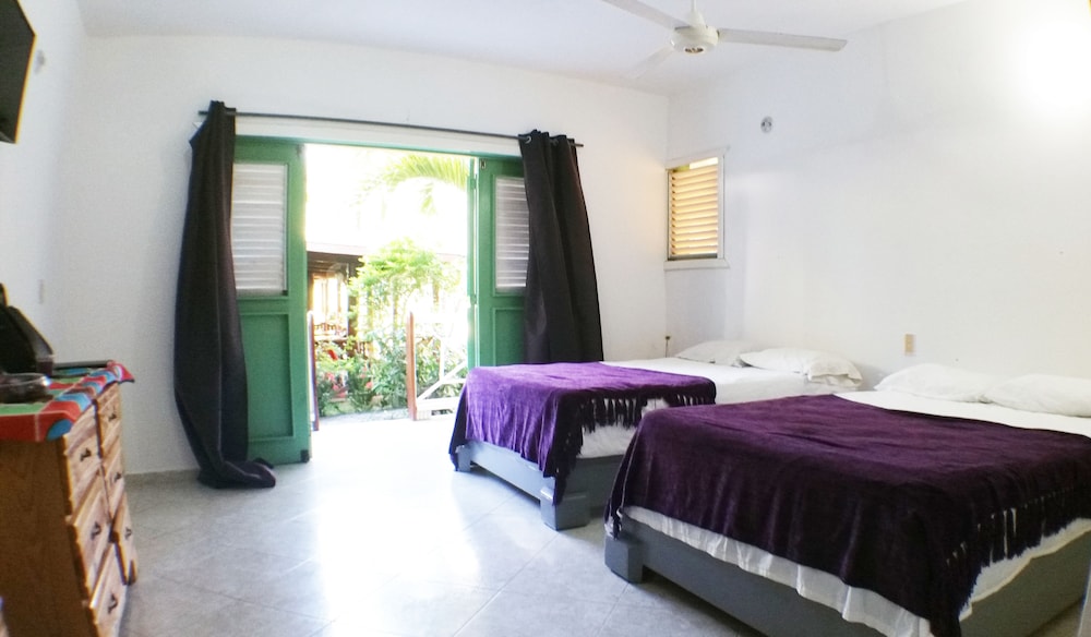 Quadruple Room With Kitchen photo 1