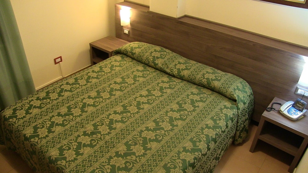 Standard Double or Twin Room, 1 Double Bed, Ensuite