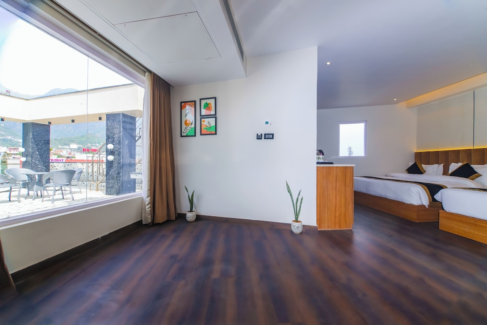 Junior Room