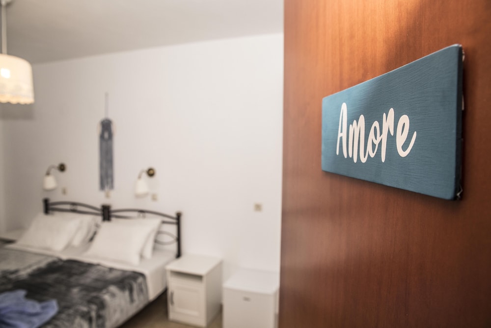 Room, 2 Twin Beds (Amore) photo 1