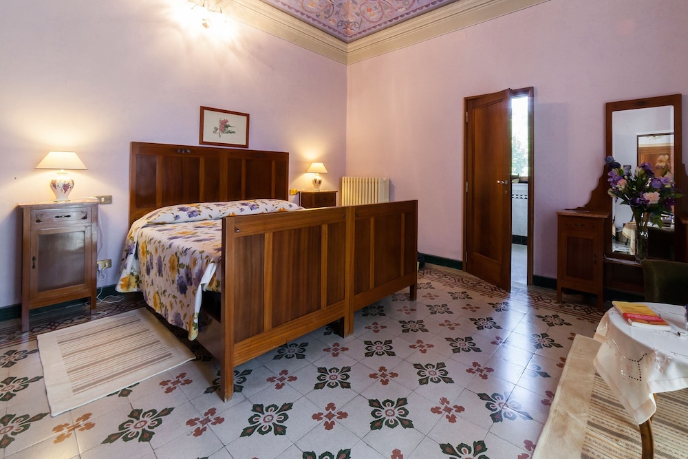 Deluxe Double Or Twin Room (4) photo 1