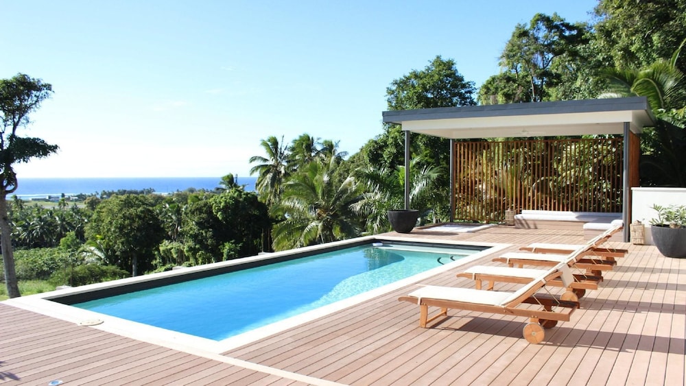 House, Multiple Beds, Beach View (Nikao Luxury Villa) photo 3