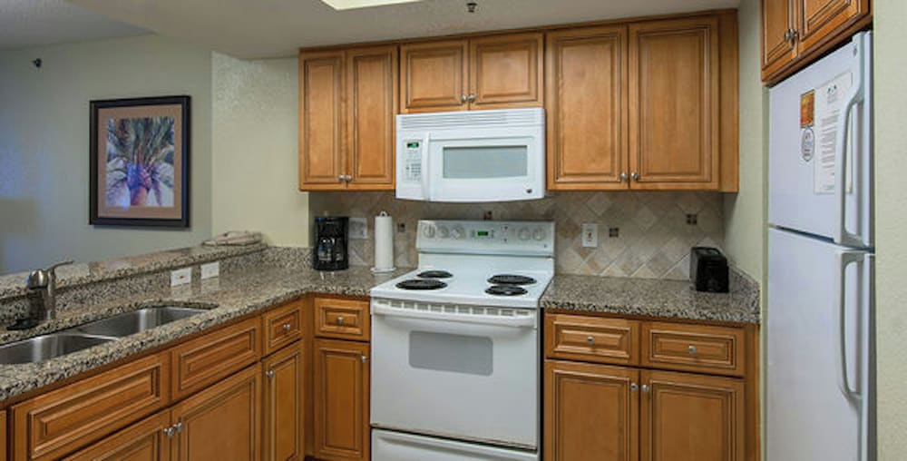 Mariner Ocean View Two Bedroom Condo - Photo 5