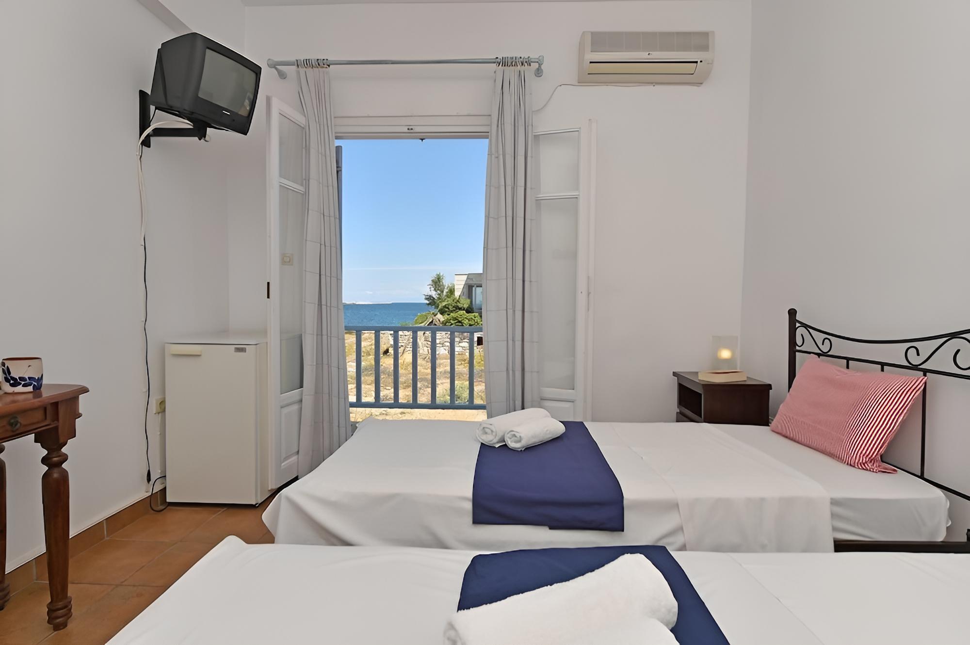 Triple Room photo 2