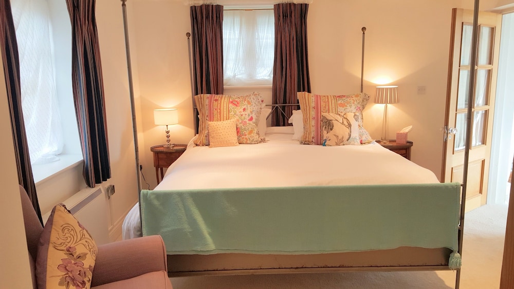 Deluxe Double Room, 2 Bathrooms photo 1