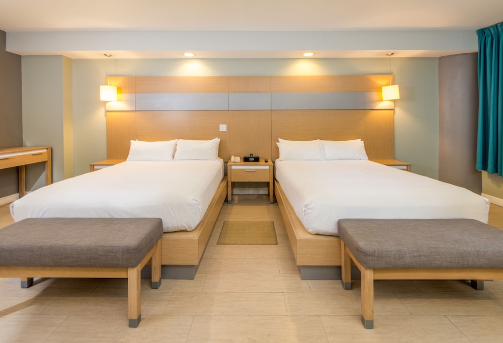 Standard Twin Room, 1 Bedroom, Accessible, City View