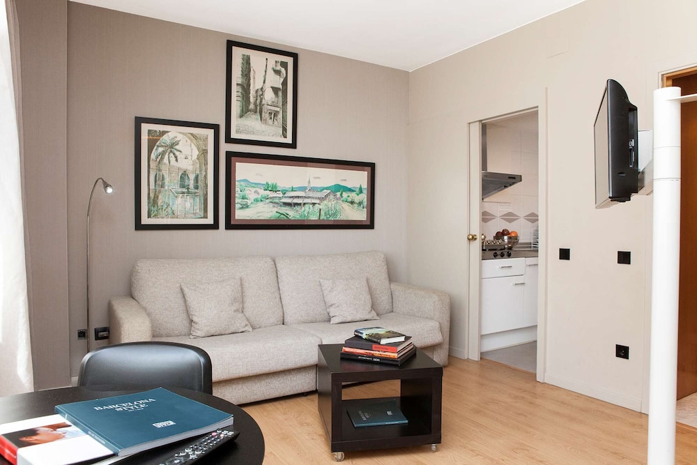 Aparthotel Atenea Barcelona — photo 108
