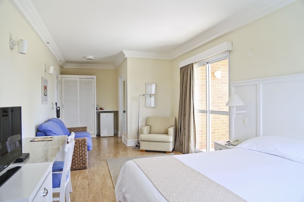 Suite - Photo 5