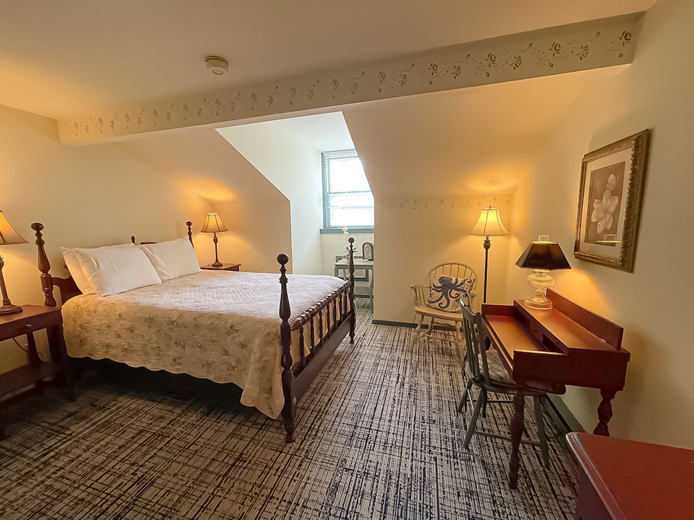 Standard Room, 1 Bedroom, Private Bathroom