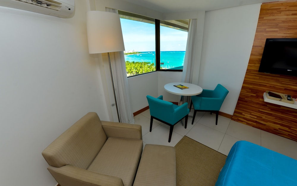 Suite, 1 King Bed, Non Smoking, Oceanfront