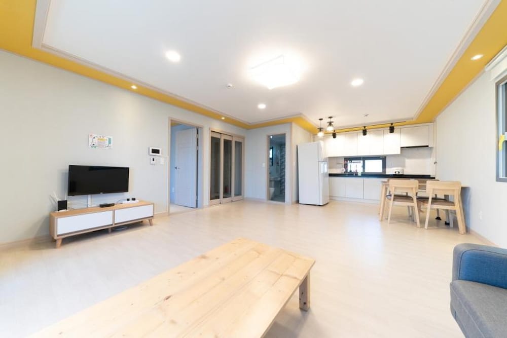 Basic Room, 1 Bedroom (301ho) - Photo 2