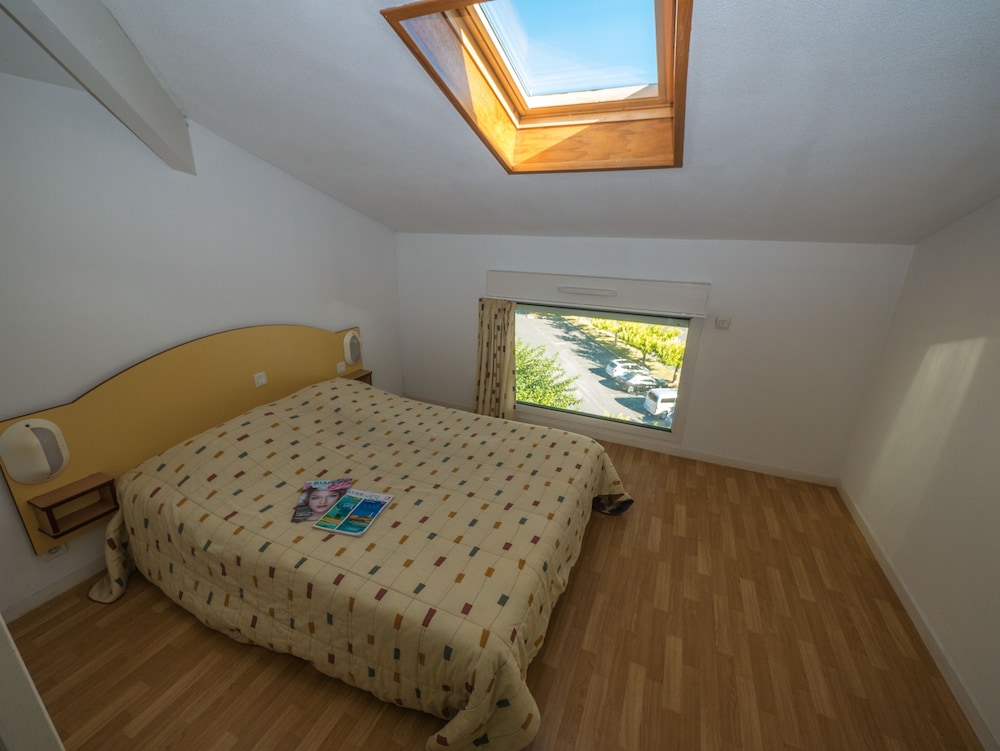 Duplex, 3 Bedrooms (for 8 People)