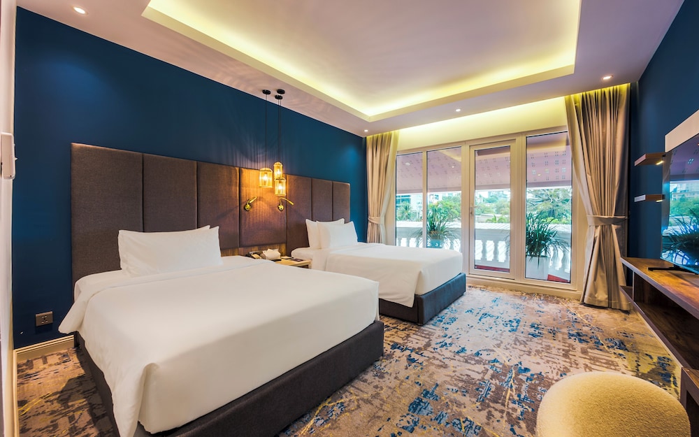 Premium Twin Beachfront
