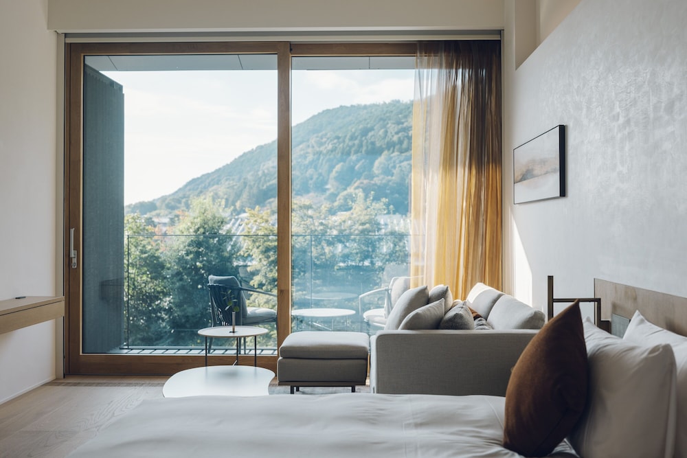 Double Room, Balcony, Mountain View