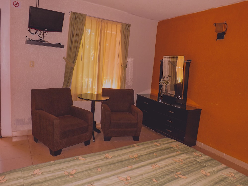 Standard Room, 1 Bedroom, Non Smoking photo 2