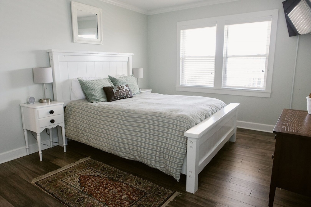 House, 4 Bedrooms photo 1