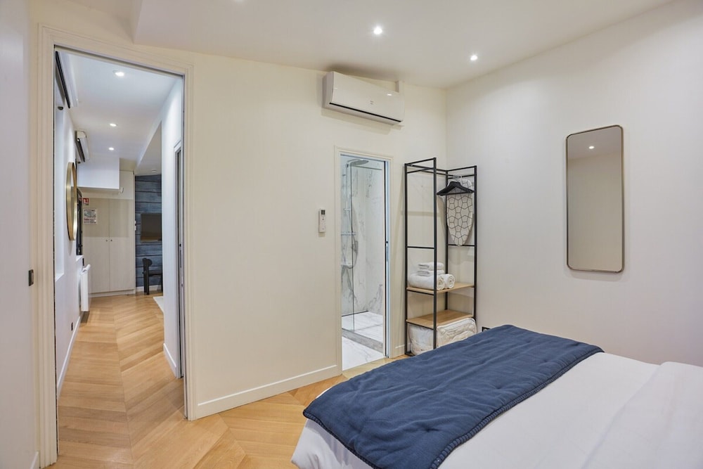 Apartment photo 3