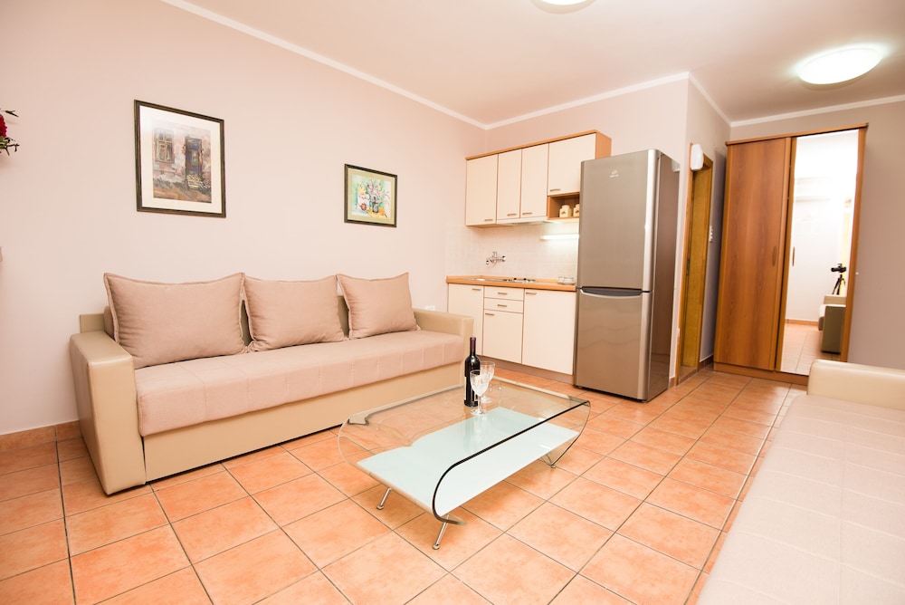 Comfort Apartment, 1 Bedroom, Balcony photo 1