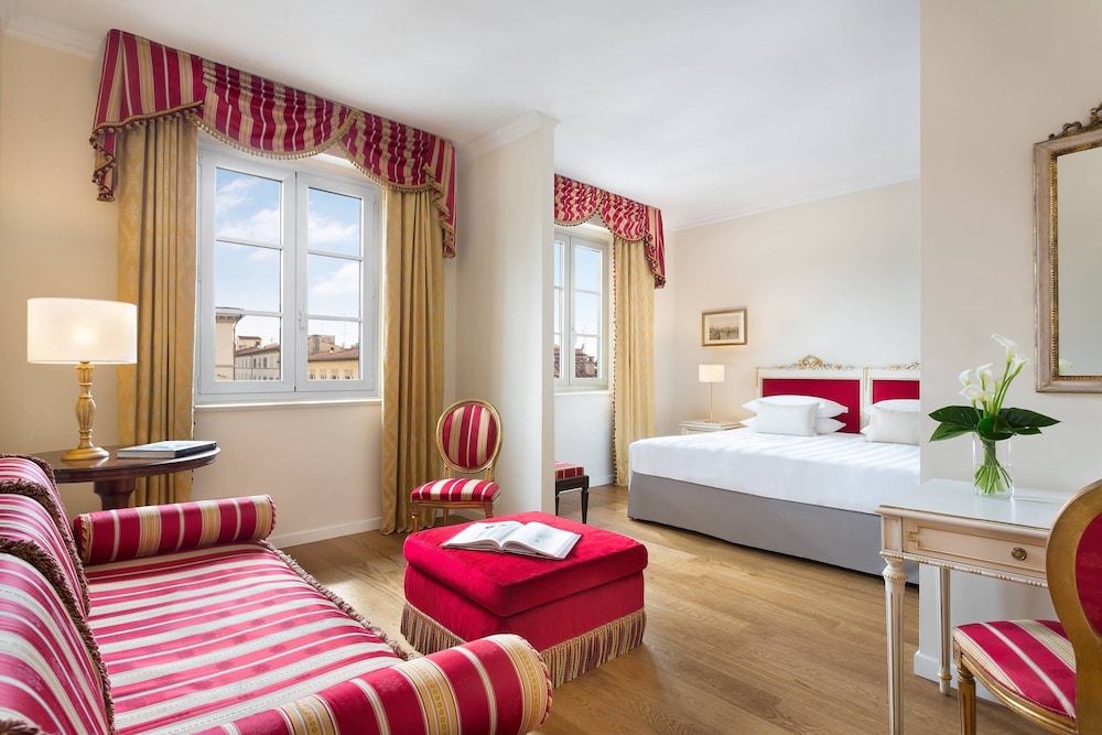 Junior Suite, 1 Bedroom (View) - Photo 1